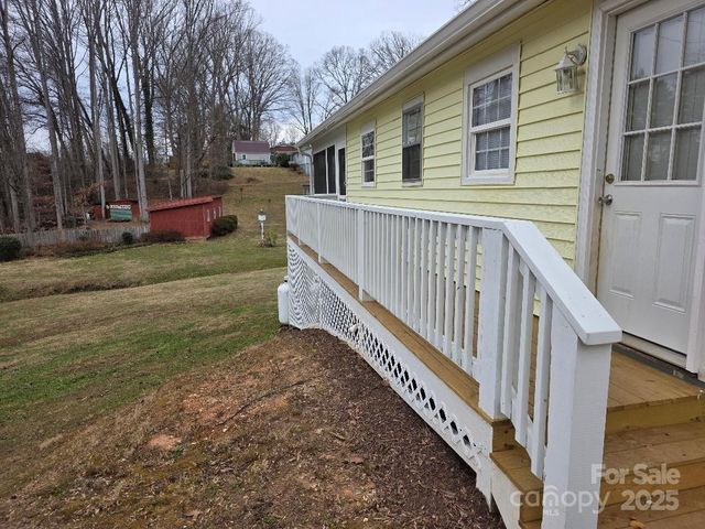 26 Azalea Road, Arden, NC 28704