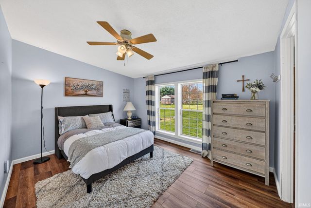 29813 County Road 2, Granger, IN 46530