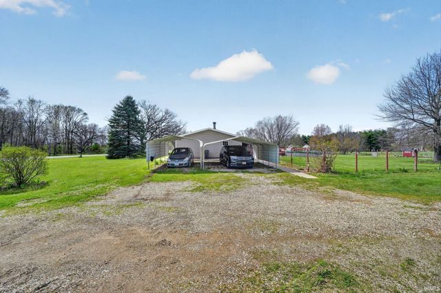 29813 County Road 2, Granger, IN 46530