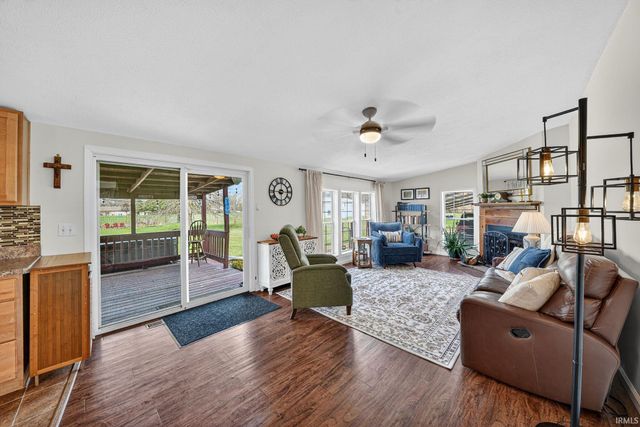29813 County Road 2, Granger, IN 46530