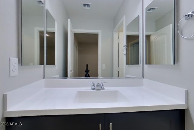 12565 W LINDBERGH Drive W, Peoria, AZ 85383