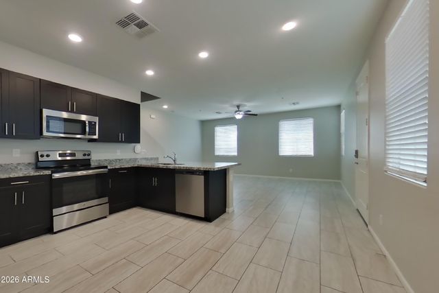 12565 W LINDBERGH Drive W, Peoria, AZ 85383
