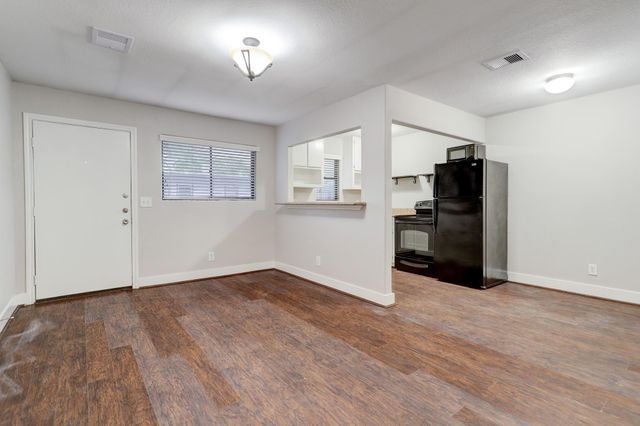 405 Hawthorne Street 11, Houston, TX 77006