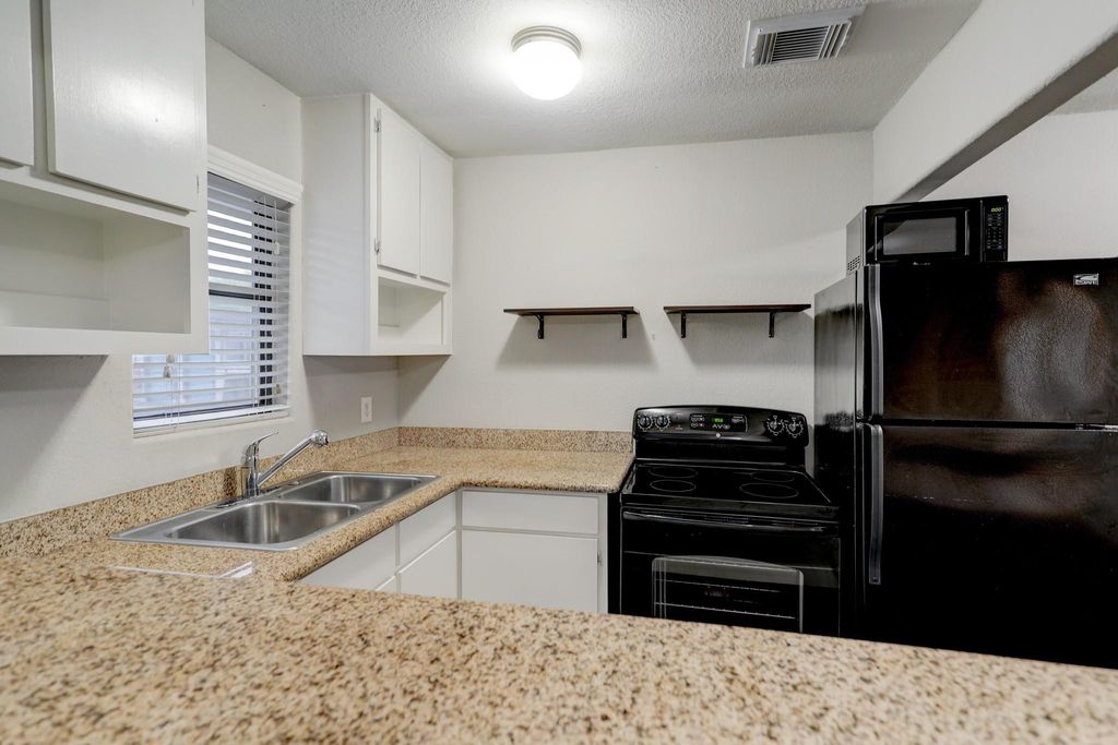 405 Hawthorne Street 11, Houston, TX 77006