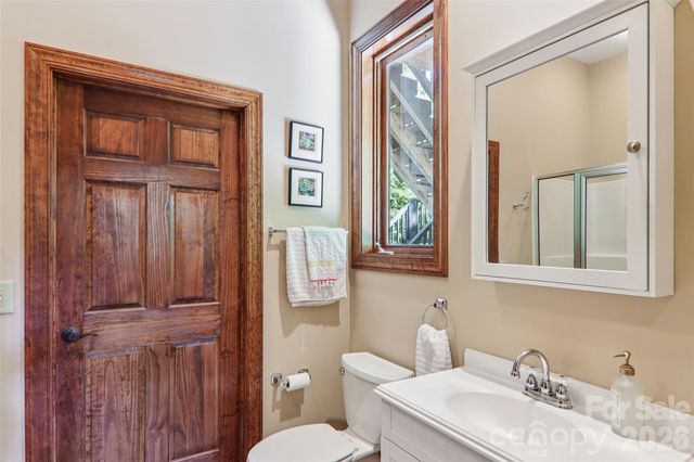 184 Deep Woods Lane, Saluda, NC 28773