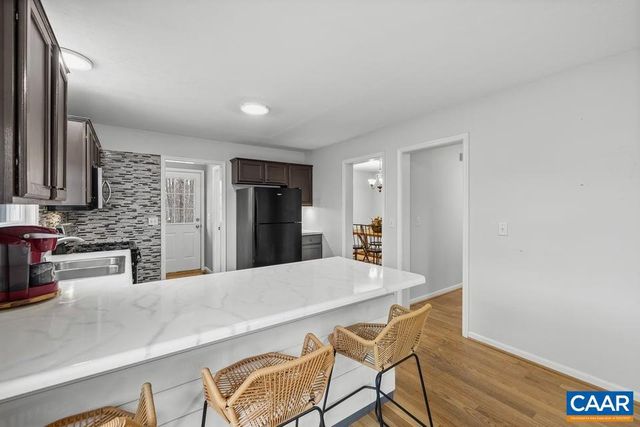 2615 DUCKS LAKE RIDGE RD, Scottsville, VA 24590