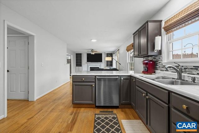 2615 DUCKS LAKE RIDGE RD, Scottsville, VA 24590