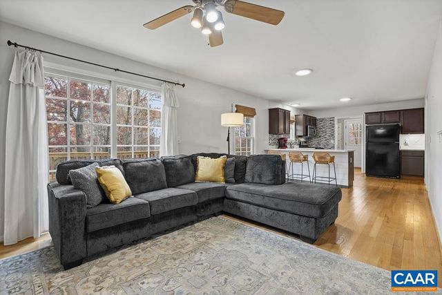 2615 DUCKS LAKE RIDGE RD, Scottsville, VA 24590