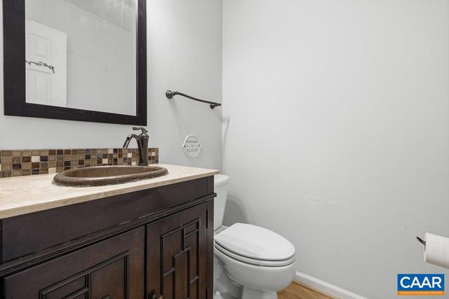 2615 DUCKS LAKE RIDGE RD, Scottsville, VA 24590