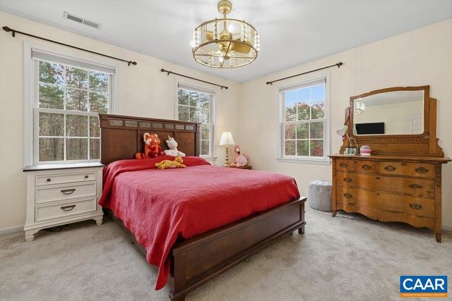 2615 DUCKS LAKE RIDGE RD, Scottsville, VA 24590