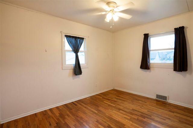 1912 59th Street, Des Moines, IA 50322