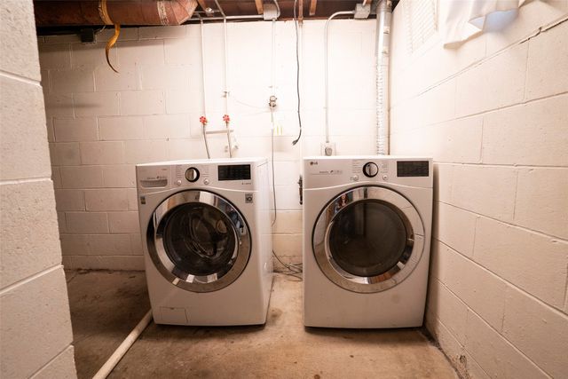 1912 59th Street, Des Moines, IA 50322