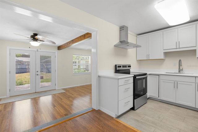 5101 18TH AVENUE N, St Petersburg, FL 33710