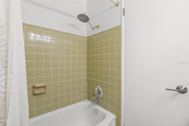 5101 18TH AVENUE N, St Petersburg, FL 33710