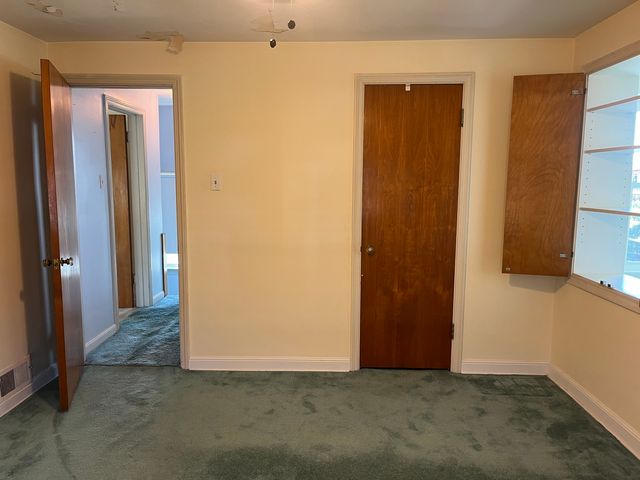 2222 S 15th Avenue, North Riverside, IL 60546