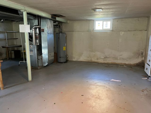 2222 S 15th Avenue, North Riverside, IL 60546