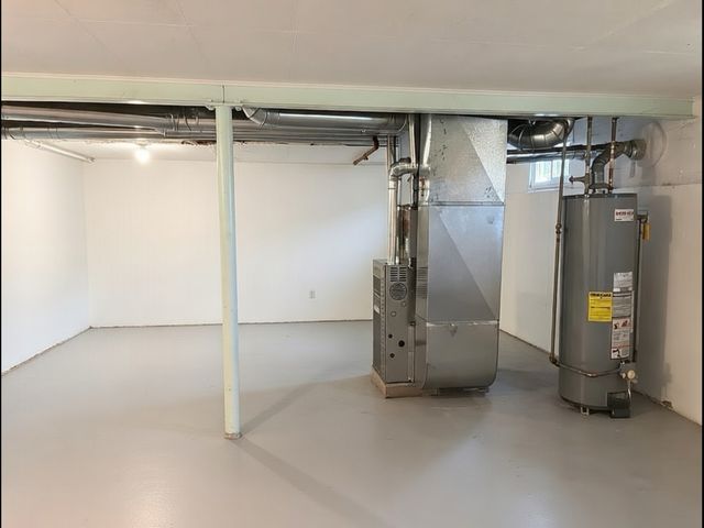 2222 S 15th Avenue, North Riverside, IL 60546