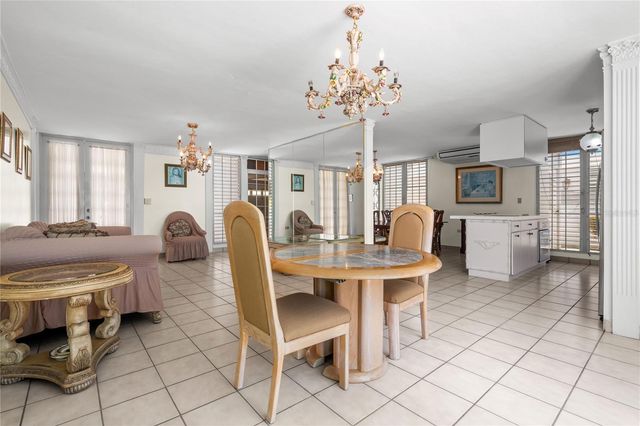 253 CALLE BAUHINIA, Toa Alta, PR 00953