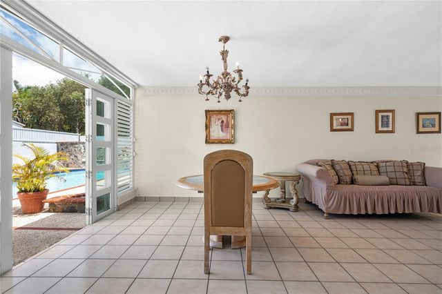 253 CALLE BAUHINIA, Toa Alta, PR 00953