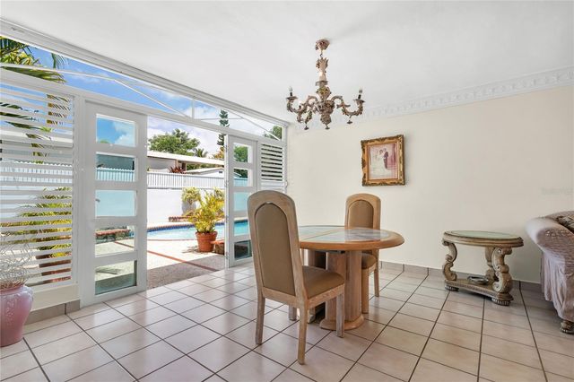 253 CALLE BAUHINIA, Toa Alta, PR 00953