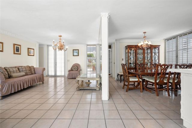 253 CALLE BAUHINIA, Toa Alta, PR 00953