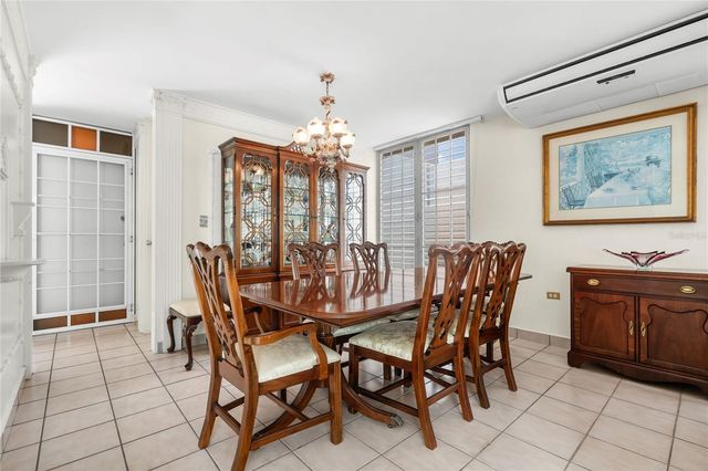 253 CALLE BAUHINIA, Toa Alta, PR 00953