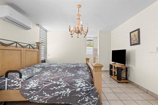 253 CALLE BAUHINIA, Toa Alta, PR 00953