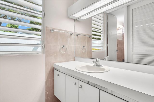 253 CALLE BAUHINIA, Toa Alta, PR 00953