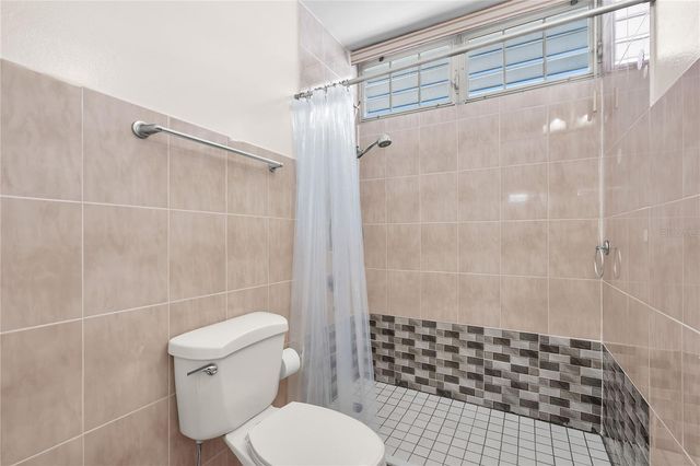 253 CALLE BAUHINIA, Toa Alta, PR 00953