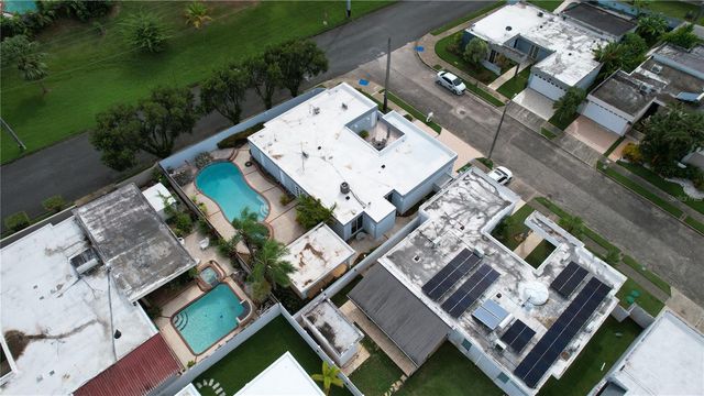 253 CALLE BAUHINIA, Toa Alta, PR 00953