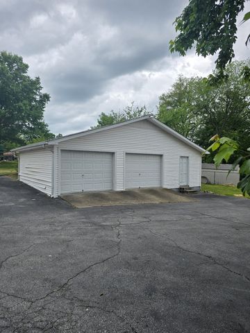 705 Nichols St, S, Pulaski, TN 38478