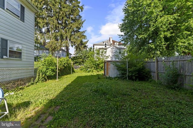 109 PARKER AVE, Oaklyn, NJ 08107