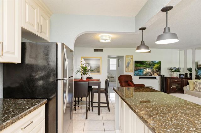2731 NE 14th Street Causeway 110, Pompano Beach, FL 33062