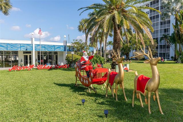 2731 NE 14th Street Causeway 110, Pompano Beach, FL 33062