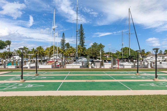 2731 NE 14th Street Causeway 110, Pompano Beach, FL 33062