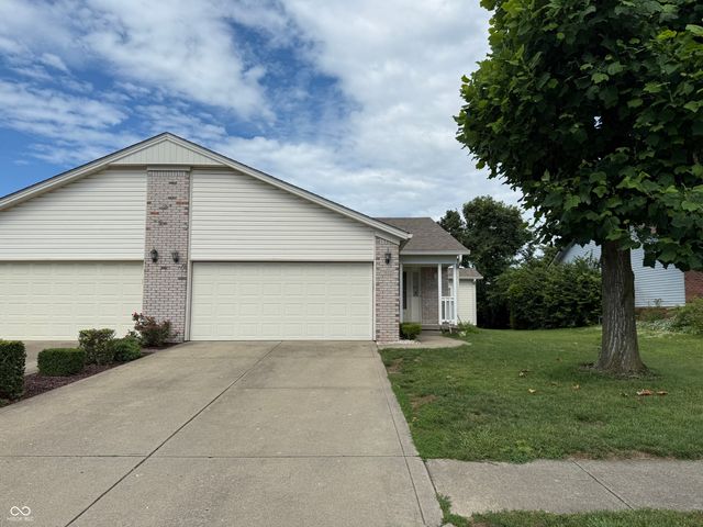 7820 Sault Sainte Marie Drive, Indianapolis, IN 46227