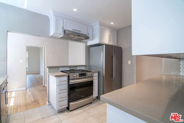 342 N Orange Drive, Los Angeles, CA 90036