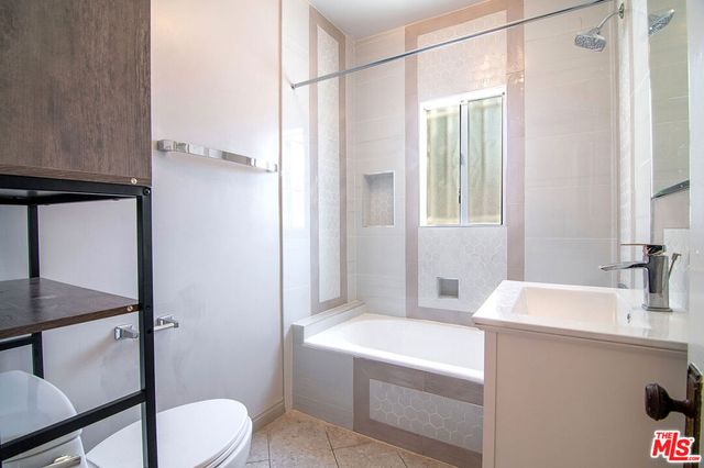 342 N Orange Drive, Los Angeles, CA 90036