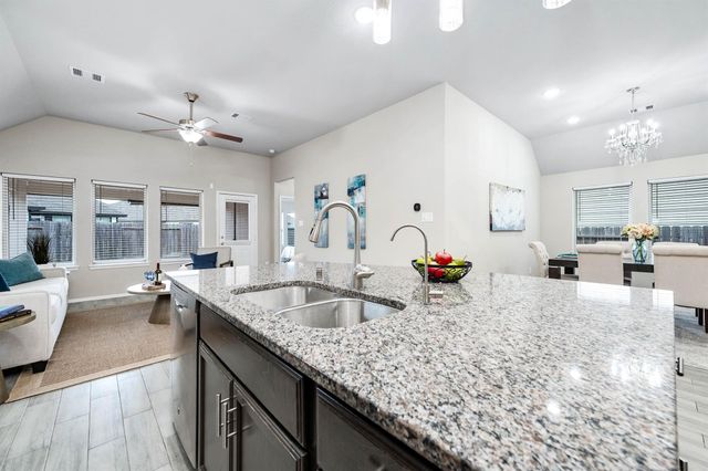 8738 Trenton Landing Lane, Richmond, TX 77407