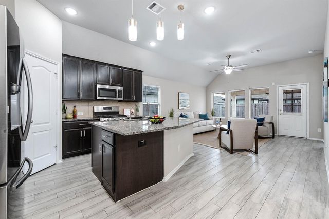 8738 Trenton Landing Lane, Richmond, TX 77407