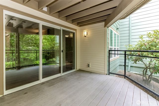 3008 N Narrows Drive #B102, Tacoma, WA 98407