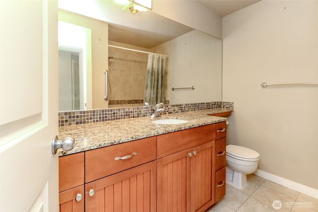 3008 N Narrows Drive #B102, Tacoma, WA 98407