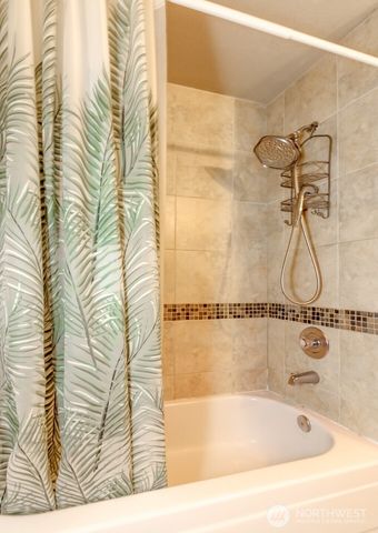 3008 N Narrows Drive #B102, Tacoma, WA 98407