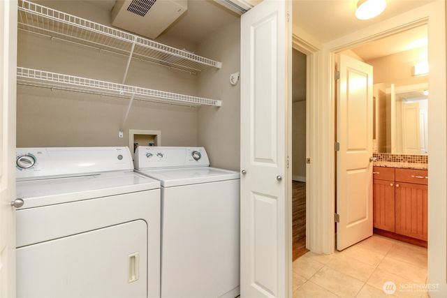 3008 N Narrows Drive #B102, Tacoma, WA 98407
