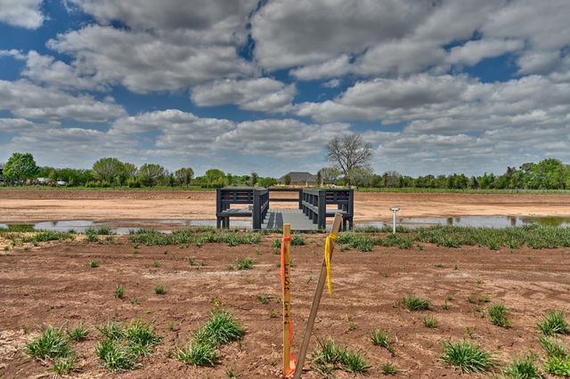 000 Bartlett Road, Sealy, TX 77474