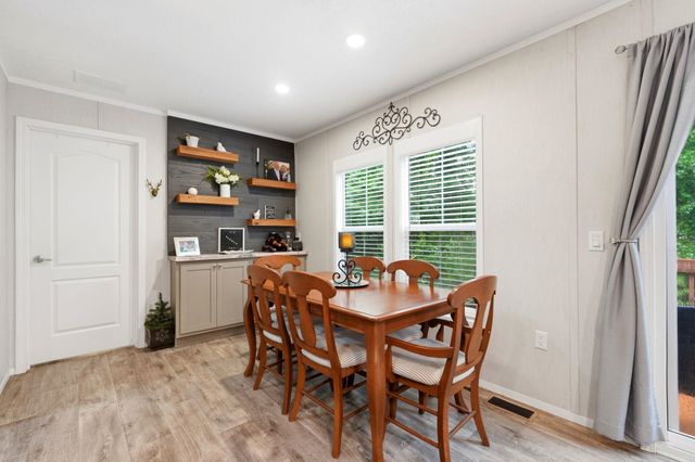 370 Edison Circle, Conway, SC 29526