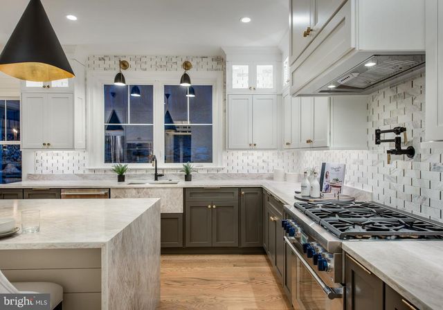 1541 DOWLIN FORGE RD, Downingtown, PA 19335