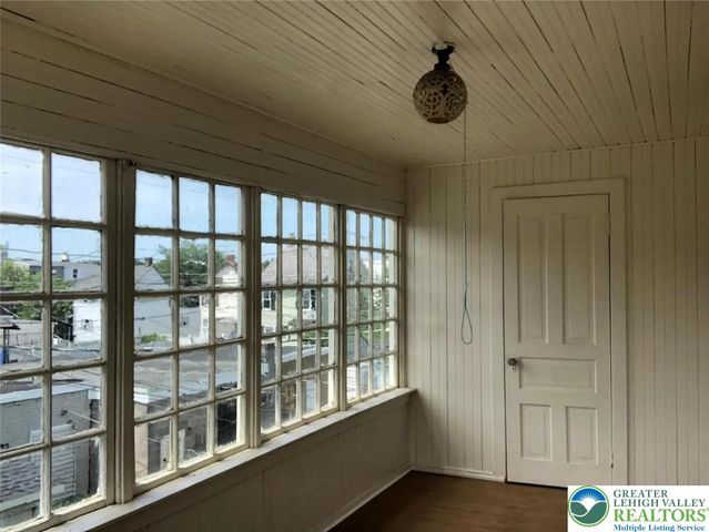 802 North 9th Street, Allentown City, PA 18102