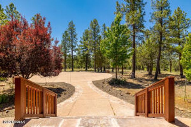 150 E FLAT ROCK Ridge, Flagstaff, AZ 86001