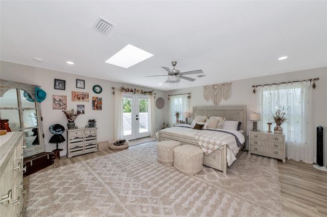 1208 OAK HAMMOCK ROAD, Sarasota, FL 34240